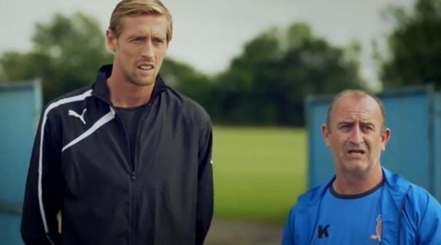 Crouch wspiera Pirlo