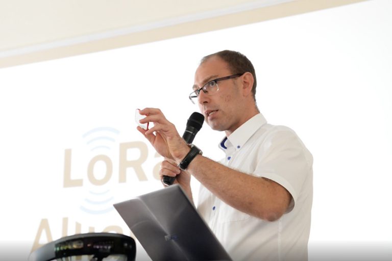 &#8222;Marketing sportowy to nie tylko umieszczenie reklam w odpowiednich miejscach&#8221;