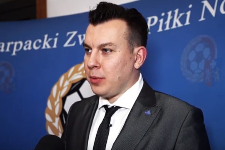 W poszukiwaniu innowacyjności z polskiej piłce nożnej