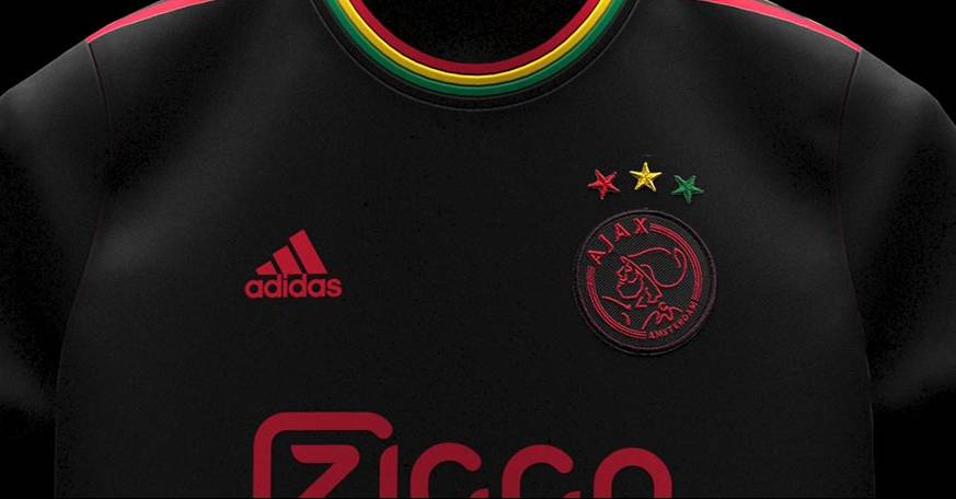 Three Little Birds zniknęły z koszulki Ajaksu. Interweniowała UEFA