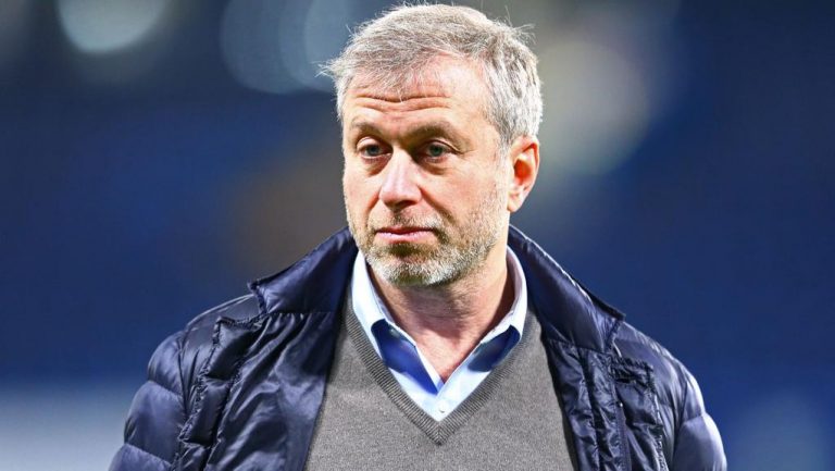Roman Abramowicz z komunikatem. Fundacja Chelsea przejmuje zarządzanie klubem