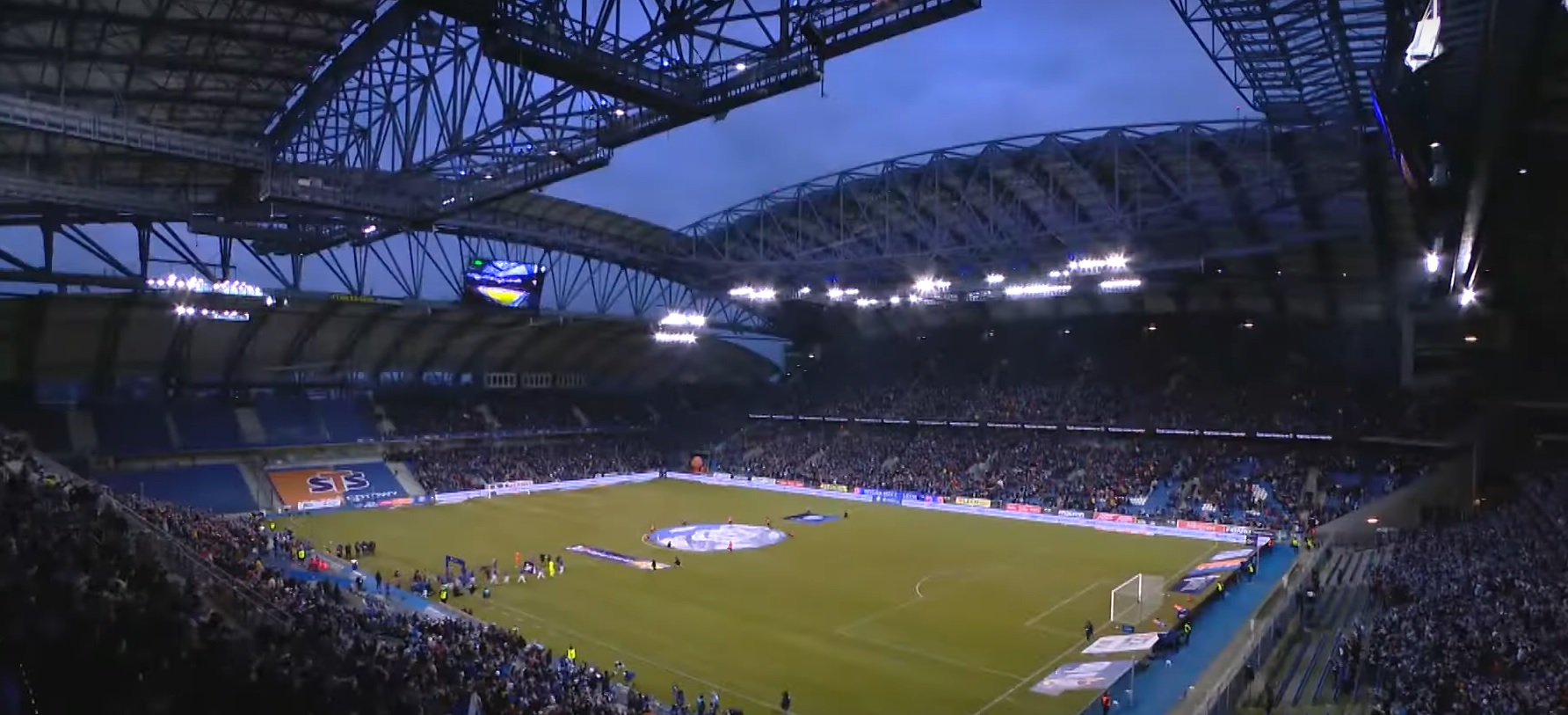 Ponad 22 tysiące widzów obejrzało z trybun szlagier PKO Ekstraklasy