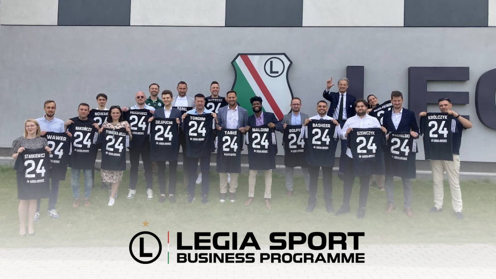 Legia Sport Business Programme to projekt, który adresowany jest do ambitnych przyszłych liderek i liderów branży sportowej. Patronem medialnym wydarzenia jest portal SportMarketing.pl.