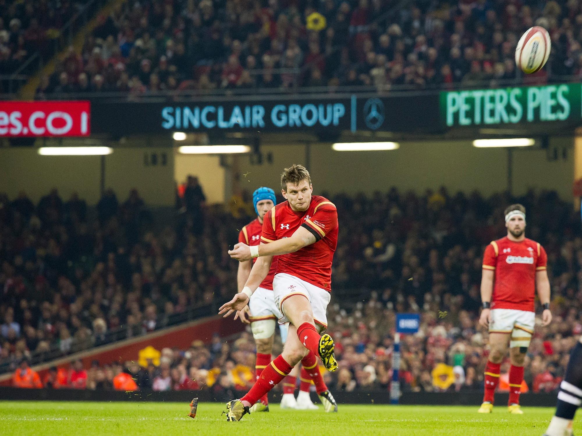 Rugby Union - 2016 Six Nations Championship - Wales vs. Scotland 

Wales outside half Dan Biggar kicks a penalty at The Principality Stadium (Millennium Stadium), Cardiff.


13.02.2016 cardiff
Rugby Puchar Szesciu Narodow
Walia - Szkocja
Foto winston bynorth / Colorsport / PressFocus

POLAND ONLY!!