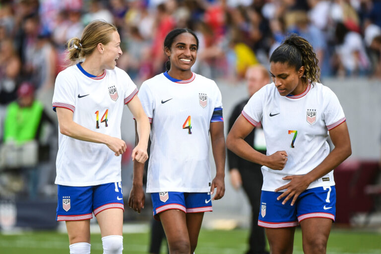 Commerce City, United States, June 1, 2024: Emily Sonnett (14 United States), Naomi Girma (4 United States) and Catarina Macario (7 United States) after the international friendly between United States and Korea Republic at DICK’S Sporting Goods Park in Commerce City, CO United States (EDITORIAL USAGE ONLY).  (Rebekah Wynkoop / SPP) (Photo by Rebekah Wynkoop / SPP/Sipa USA)
2024.06.01 Commerce City
pilka nozna kobiet mecz towarzyski
USA - Korea Południowa
Foto Rebekah Wynkoop / SPP/SIPA USA/PressFocus

!!! POLAND ONLY !!!