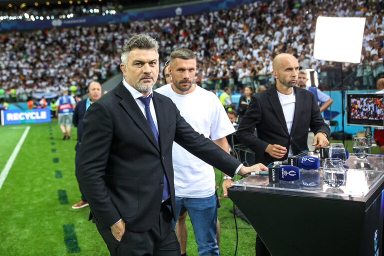 2024.08.14 Warszawa Warsaw PGE Stadion Narodowy National Stadium 
Pilka nozna Superpuchar Europy UEFA Sezon 2024
Real Madryt - Atalanta Bergamo
N/z Michal Zewlakow Lukas Podolski
Foto Szymon Gorski / PressFocus

2024.08.14 Warszawa Warsaw PGE Stadion Narodowy National Stadium 
Football UEFA Super Cup Final 2024 
Real Madryt - Atalanta Bergamo
Michal Zewlakow Lukas Podolski
Credit: Szymon Gorski / PressFocus