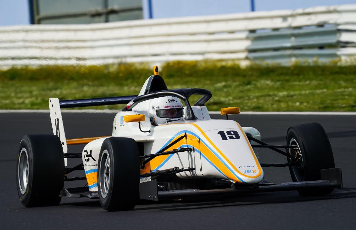 Kornelia Olkucka ze wsparciem KGHM Polska Miedź S.A. we włoskiej Formule 4