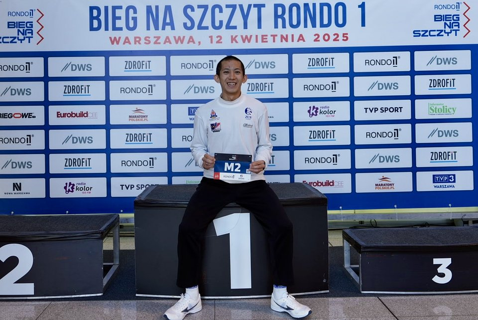 Wai Ching Soh, Tea Faber i podopieczni SOS Wioski Dziecięcej w Kraśniku zwycięzcami XIII Biegu na Szczyt Rondo 1