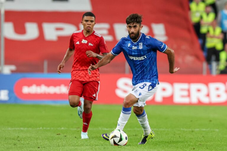 Instagram pod znakiem Ekstraklasy. Podolski miażdży konkurencję, świetne zasięgi piłkarza Lecha