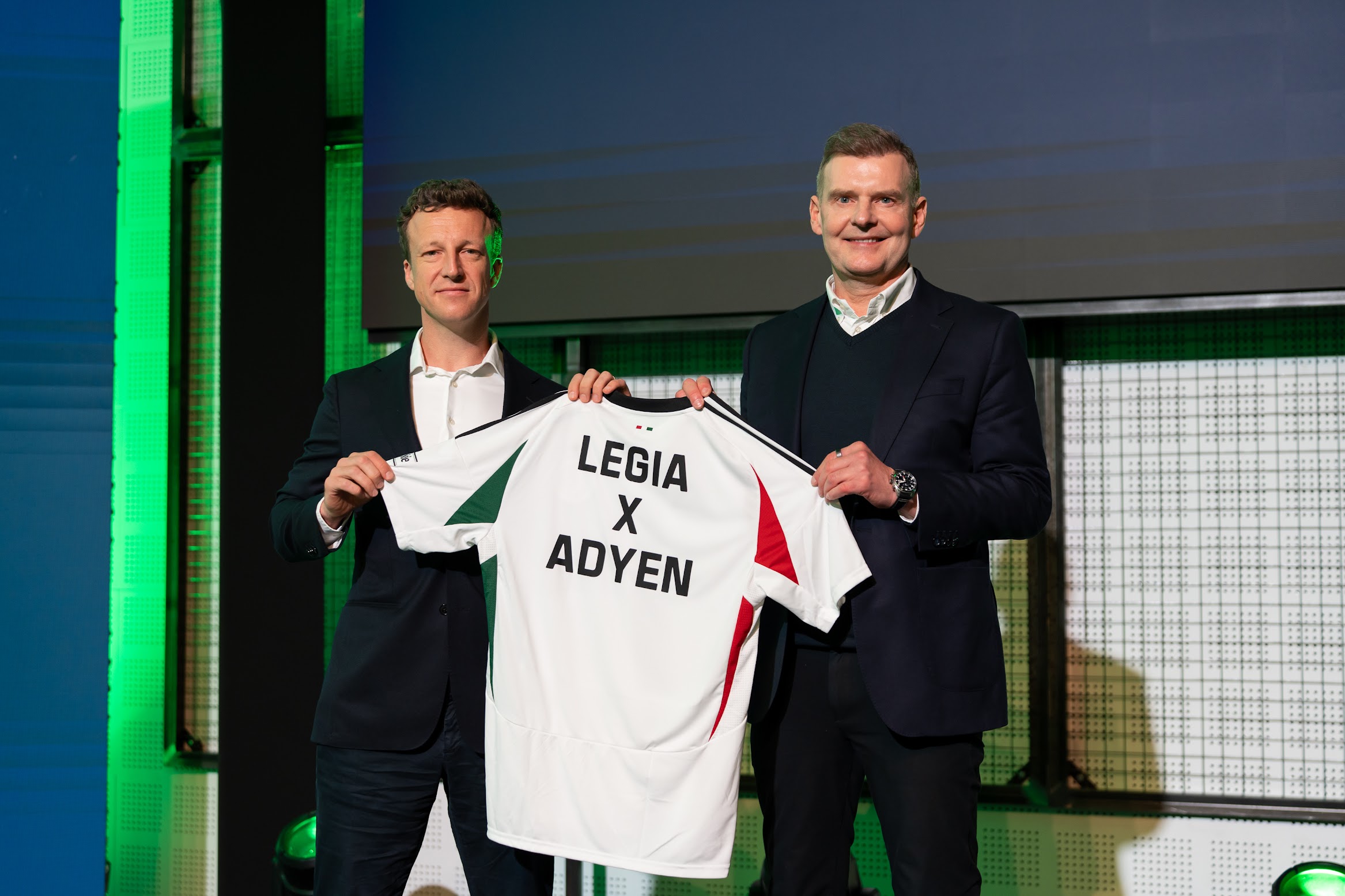 Adyen i Legia Warszawa grają do jednej bramki – nowoczesne płatności, większa wygoda dla kibiców