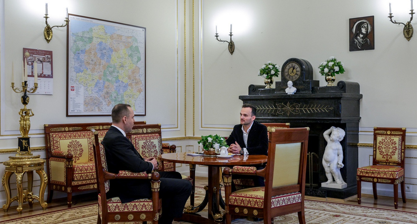 Karol Nawrocki spotkał się z Bartoszem Zmarzlikiem w Pałacu Prezydenckim