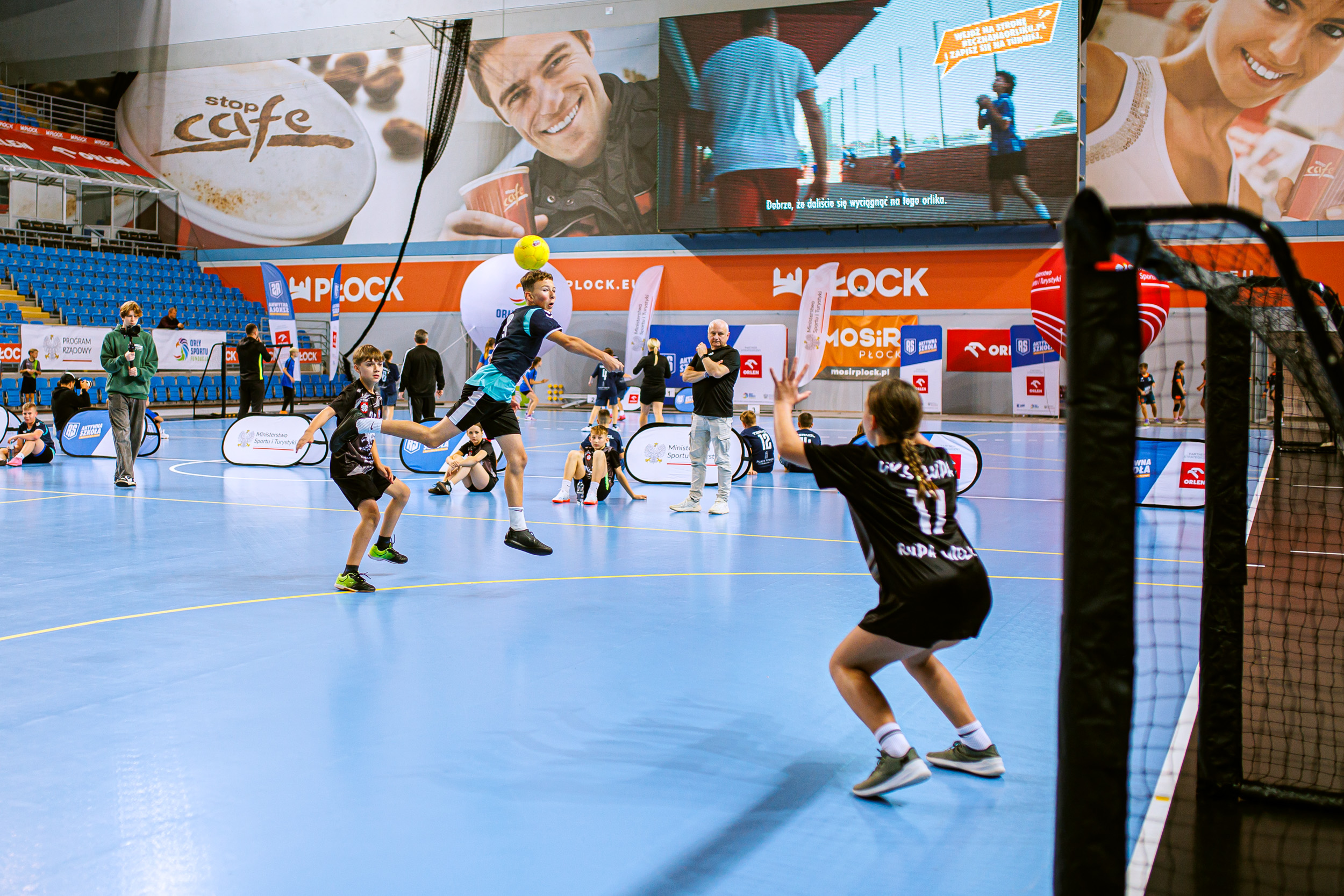 Ręczna na Orliku – wielki finał ogólnopolski już 2–3 grudnia w
ERGO Arenie