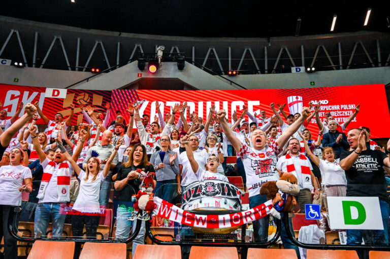 Święto kobiecej siatkówki oglądało w Spodku blisko pięć tysięcy kibiców. To kolejny krok w rozwoju TAURON Ligi