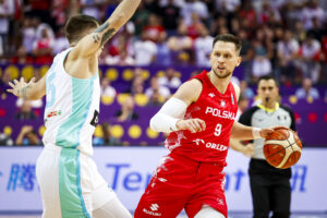 adidas ubierze polskich koszykarzy