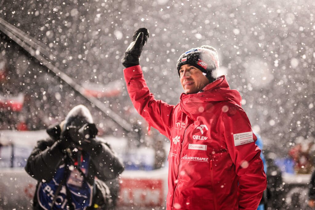 2026.01.11 Zakopane
Skoki narciarskie, Puchar Swiata w skokach narciarskich , sezon 2025/26
Indywidualny konkurs Pucharu Swiata w Zakopanem
N/z Kamil Stoch
Foto Kacper Kirklewski / PressFocus

2026.01.11 Zakopane
Skijumping, Ski Jumping World Cup, 2025/26 season
World Cup individual competition in Zakopane
Kamil Stoch
Credit: Kacper Kirklewski / PressFocus