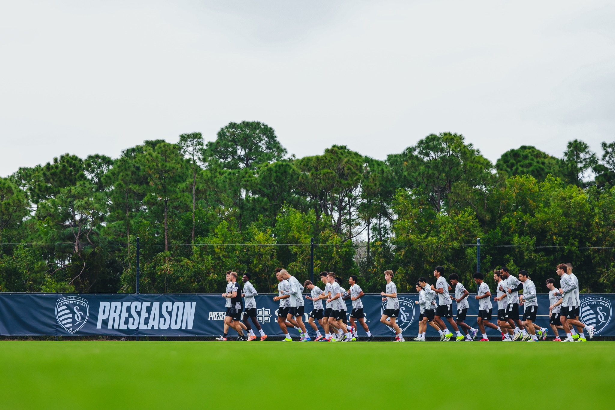 Sporting KC warms up before training at The Gardens North County District Park in West Palm Beach, Florida, on January 12th, 2026.
