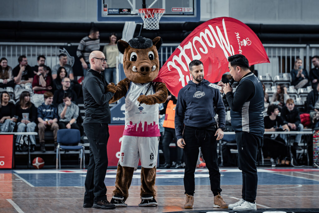 Maczfit został partnerem Dzików Warszawa