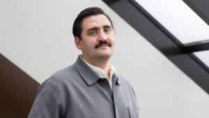 „W Formule 1 jesteś obecny każdego dnia”. Wiktor Stopa o sporcie, marketingu i globalnej strategii Revoluta