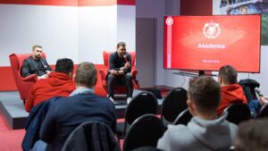 Akademia Widzewa Łódź sięga po sztuczną inteligencję. Nowe narzędzie do analizy pracy trenerów