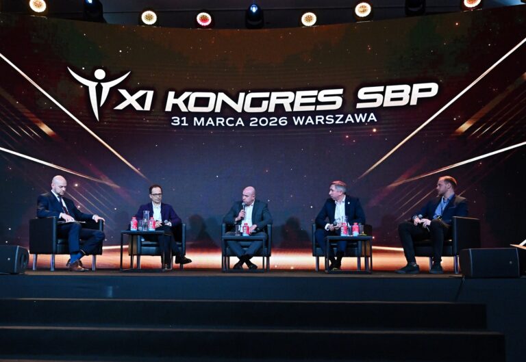 Panel poświęcony sponsoringowi lokalnemu i ogólnopolskiemu (fot. PressFocus)