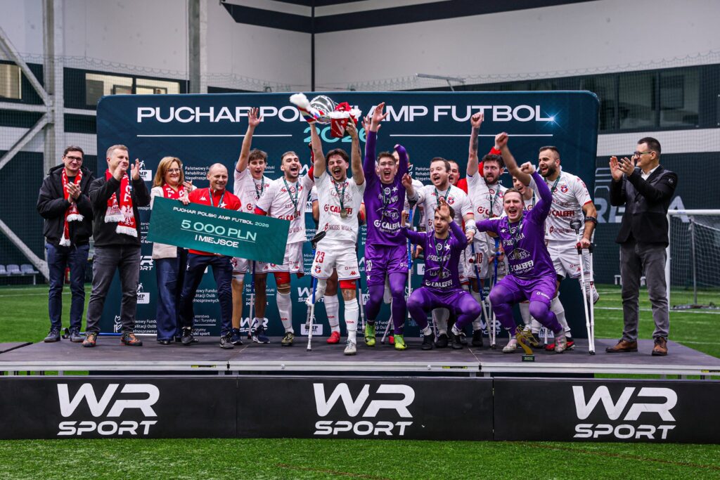 Amp futbol w Polsce rozwija ligę, sponsorów i zasięgi