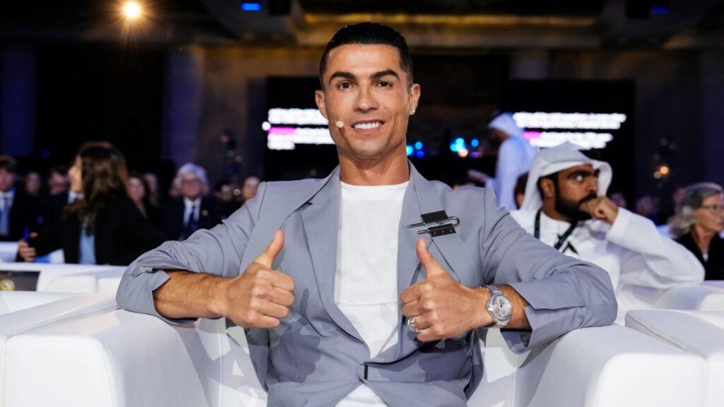 "Chcę być jak Cristiano Ronaldo" – Od boiska do biznesu, czyli kiedy sportowiec staje się marką osobistą