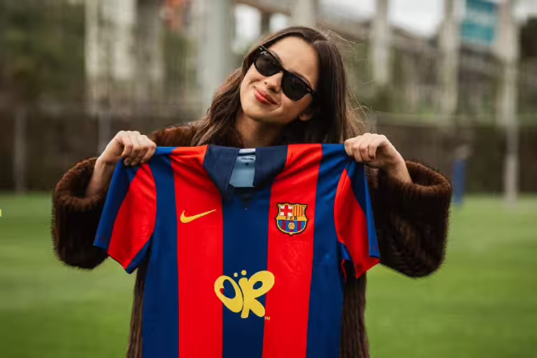 Olivia Rodrigo rozgrzała Barcelonę przed El Clasico. Potem świętowała mistrzostwo razem z piłkarzami