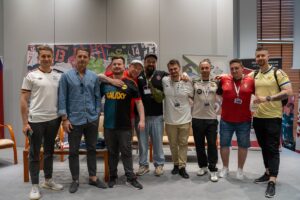 Rekord frekwencji, tysiące koszulek i wsparcie Kanału Sportowego. 6. edycja KitsUP przyciągnęła ponad 400 uczestników