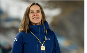 2026.02.09, Predazzo, Zimowe Igrzyska Olimpijskie: skoki narciarskie mezczyzn, skocznia normalna N/z Maja Wloszczowska Foto Tomasz Jastrzebowski / Foto Olimpik / PressFocus *** 2026.02.09, Predazzo, Winter Olympic Games: Men’s ski jumping Maja Wloszczowska Credit: Tomasz Jastrzebowski / Foto Olimpik / PressFocus