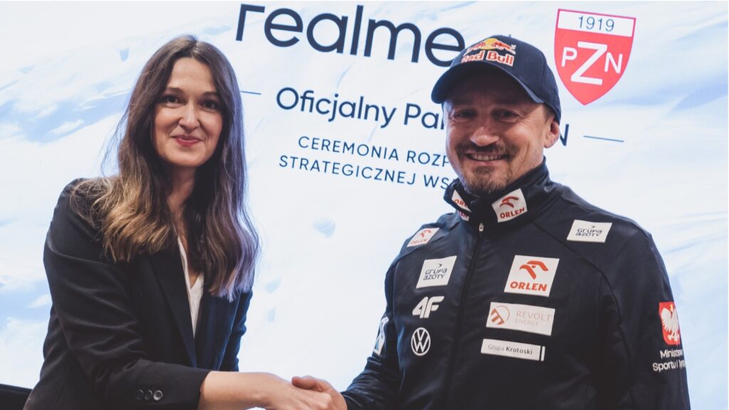 "Nie lubimy lagów ani na boisku, ani w smartfonie". realme stawia na sport, emocje i technologię [WYWIAD]