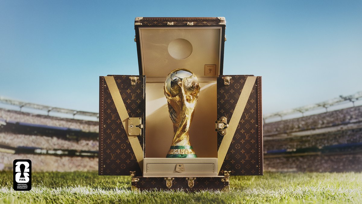 Louis Vuitton stworzył „trofeum” na MŚ. Luksusowa marka kontynuuje współpracę z FIFA