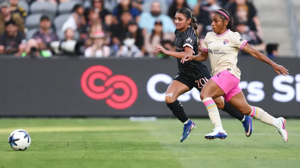 NWSL notuje rekordowe zainteresowanie. Frekwencja i sprzedaż wzrosły przed mundialem