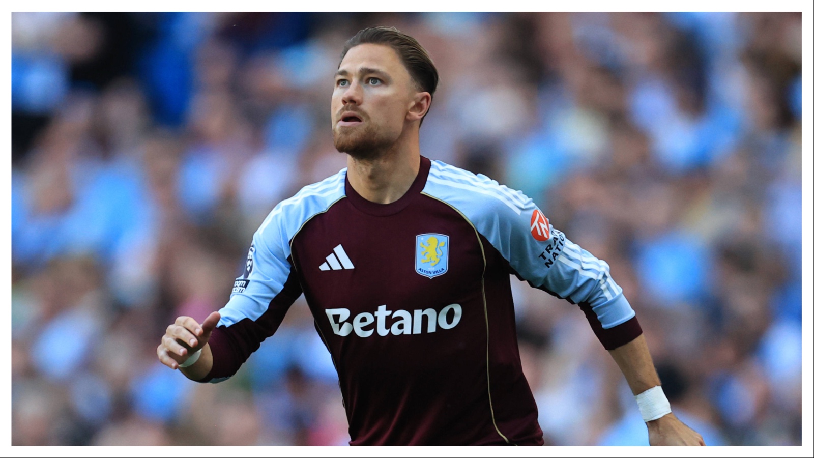Bukmacherzy zniknęli tylko z frontu. Gdzie przenoszą pieniądze w Premier League?