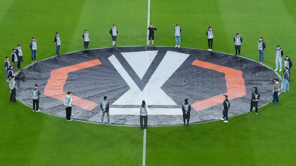 Liga Europy i Liga Konferencji: mecze polskich klubów. Gdzie oglądać? Plan transmisji