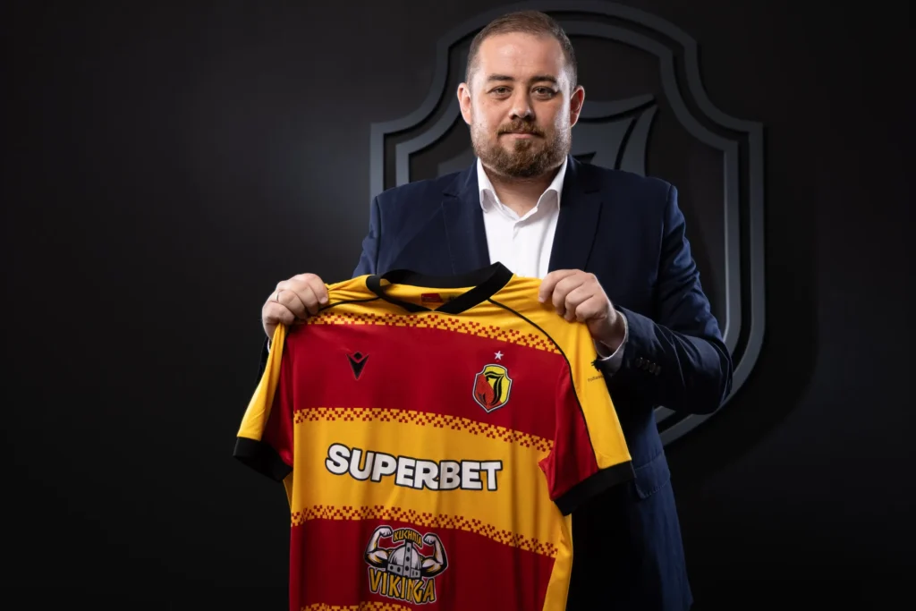 Jagiellonia wzmacnia struktury. Wzmocnienie z pierwszej ligi