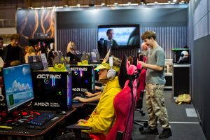 E-sport na PGA 2026: od szkolnych lig po mistrzostwa w Excelu. Gaming przyciąga nowych partnerów